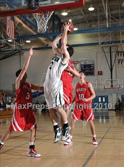 Thumbnail 1 in University vs Branson (CIF NorCal D5 Final) photogallery.