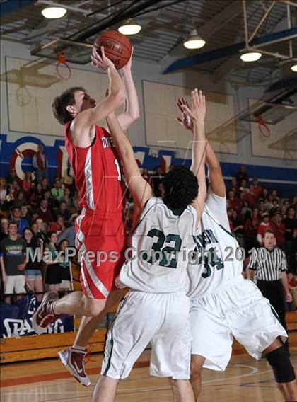 Thumbnail 1 in University vs Branson (CIF NorCal D5 Final) photogallery.