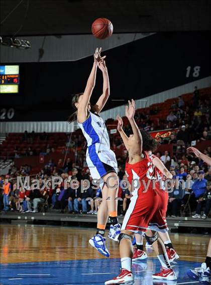 Thumbnail 1 in Holton vs. McPherson (KSHSAA 4A Final) photogallery.
