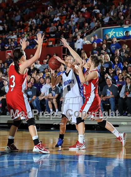 Thumbnail 3 in Holton vs. McPherson (KSHSAA 4A Final) photogallery.