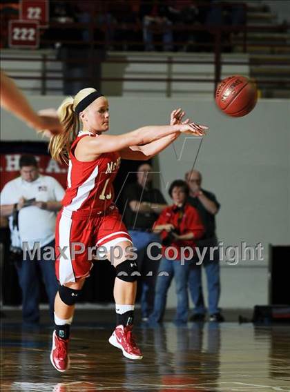 Thumbnail 1 in Holton vs. McPherson (KSHSAA 4A Final) photogallery.