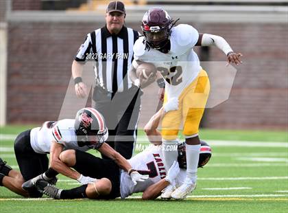 Thumbnail 3 in Tyner Academy vs Signal Mountain (Blue Cross Blue Shield Jamboree) photogallery.