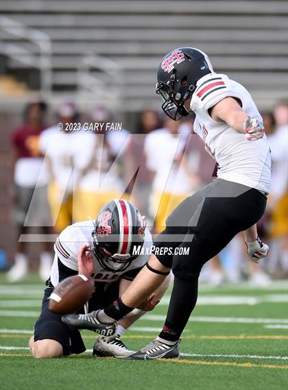 Thumbnail 3 in Tyner Academy vs Signal Mountain (Blue Cross Blue Shield Jamboree) photogallery.