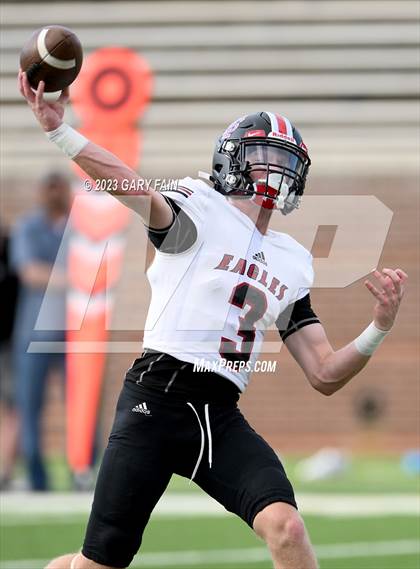Thumbnail 2 in Tyner Academy vs Signal Mountain (Blue Cross Blue Shield Jamboree) photogallery.