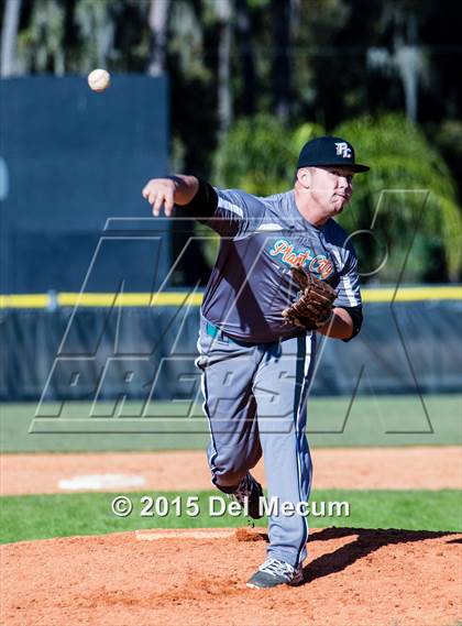 Thumbnail 2 in Wiregrass Ranch vs. Plant City photogallery.