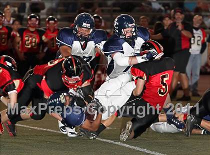 Thumbnail 1 in Village Christian vs. Sierra Canyon photogallery.