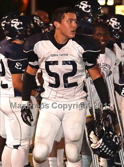 Thumbnail 1 in Village Christian vs. Sierra Canyon photogallery.