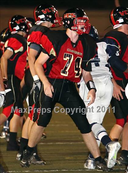 Thumbnail 2 in Village Christian vs. Sierra Canyon photogallery.