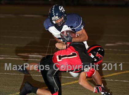 Thumbnail 3 in Village Christian vs. Sierra Canyon photogallery.