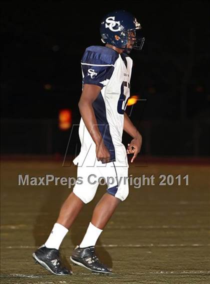Thumbnail 2 in Village Christian vs. Sierra Canyon photogallery.