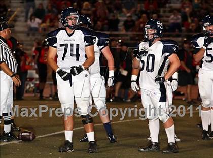 Thumbnail 2 in Village Christian vs. Sierra Canyon photogallery.