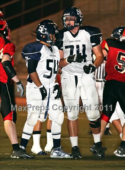 Thumbnail 2 in Village Christian vs. Sierra Canyon photogallery.