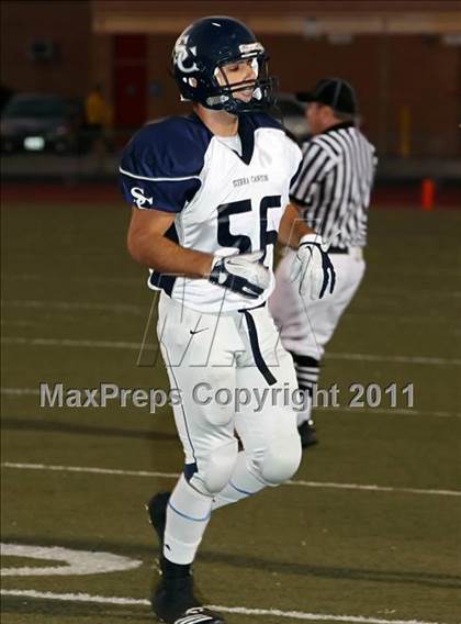 Thumbnail 2 in Village Christian vs. Sierra Canyon photogallery.