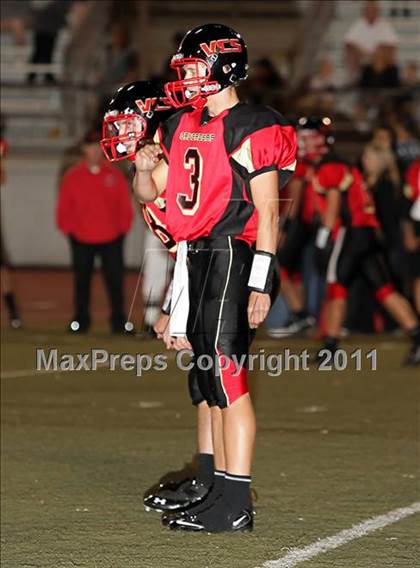 Thumbnail 2 in Village Christian vs. Sierra Canyon photogallery.