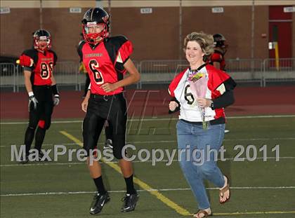 Thumbnail 1 in Village Christian vs. Sierra Canyon photogallery.