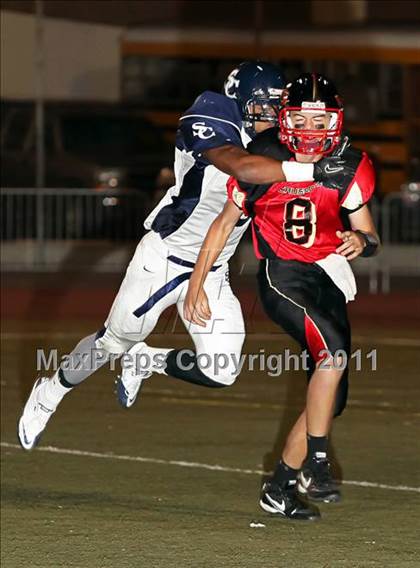 Thumbnail 3 in Village Christian vs. Sierra Canyon photogallery.