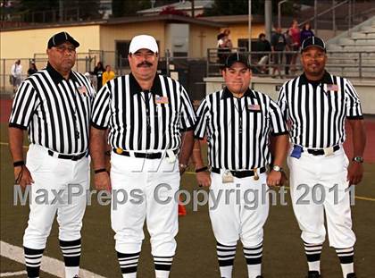 Thumbnail 1 in Village Christian vs. Sierra Canyon photogallery.