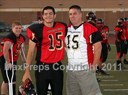 Thumbnail 2 in Village Christian vs. Sierra Canyon photogallery.