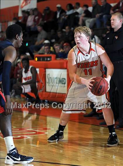 Thumbnail 3 in Bob Jones @ Grissom photogallery.