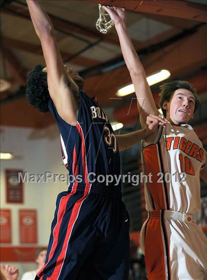 Thumbnail 3 in Bob Jones @ Grissom photogallery.