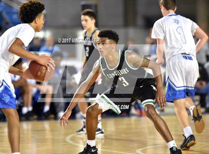 Thumbnail 1 in Curtis vs. Kentwood (WIAA 4A Quarterfinal)  photogallery.