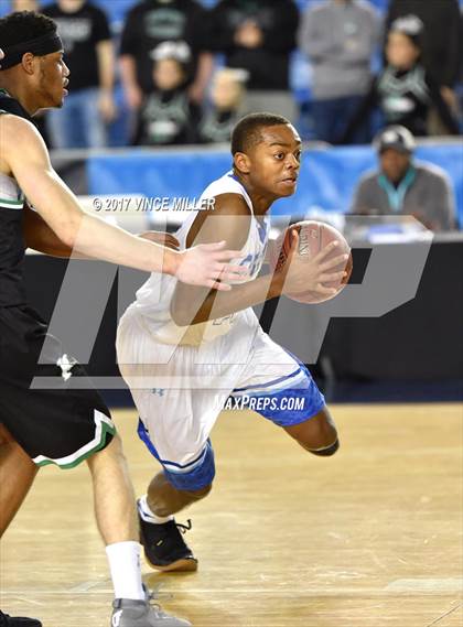 Thumbnail 1 in Curtis vs. Kentwood (WIAA 4A Quarterfinal)  photogallery.