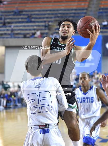 Thumbnail 1 in Curtis vs. Kentwood (WIAA 4A Quarterfinal)  photogallery.