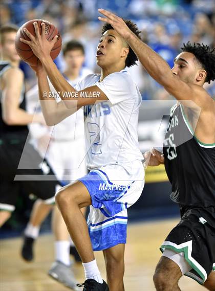 Thumbnail 2 in Curtis vs. Kentwood (WIAA 4A Quarterfinal)  photogallery.