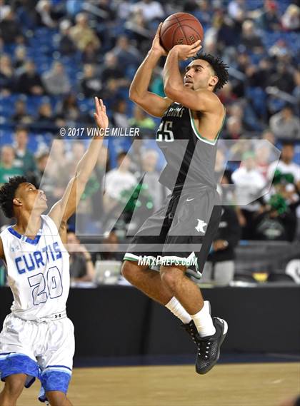 Thumbnail 1 in Curtis vs. Kentwood (WIAA 4A Quarterfinal)  photogallery.