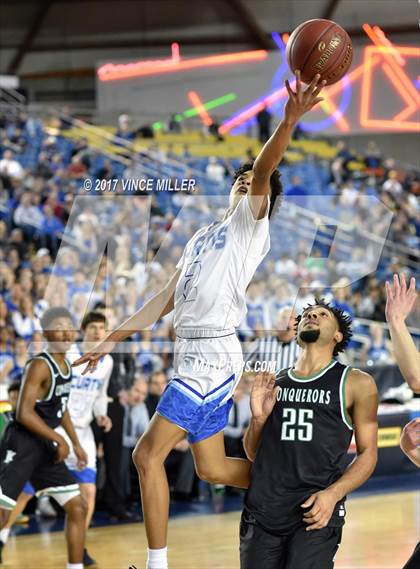 Thumbnail 2 in Curtis vs. Kentwood (WIAA 4A Quarterfinal)  photogallery.