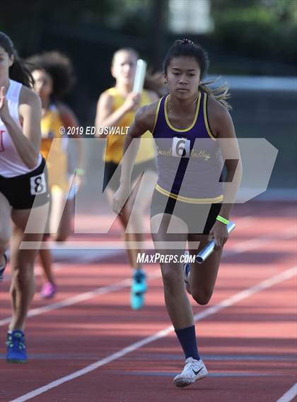 Thumbnail 2 in CIF NCS Meet of Champions (Girls 4x400 Meter Relay) photogallery.