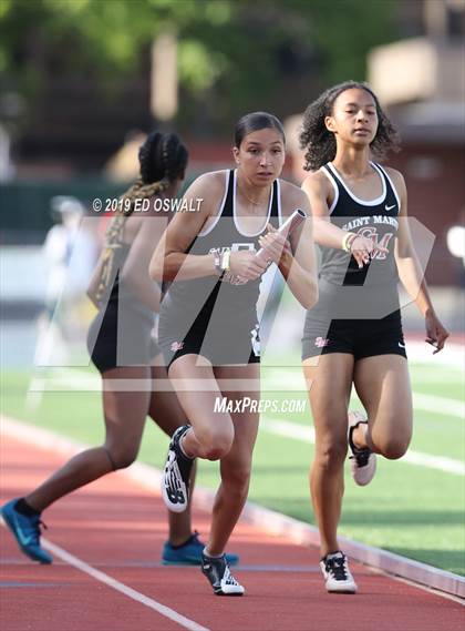 Thumbnail 2 in CIF NCS Meet of Champions (Girls 4x400 Meter Relay) photogallery.