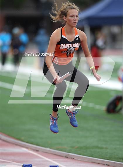 Thumbnail 1 in CIF NCS Meet of Champions (Girls 4x400 Meter Relay) photogallery.