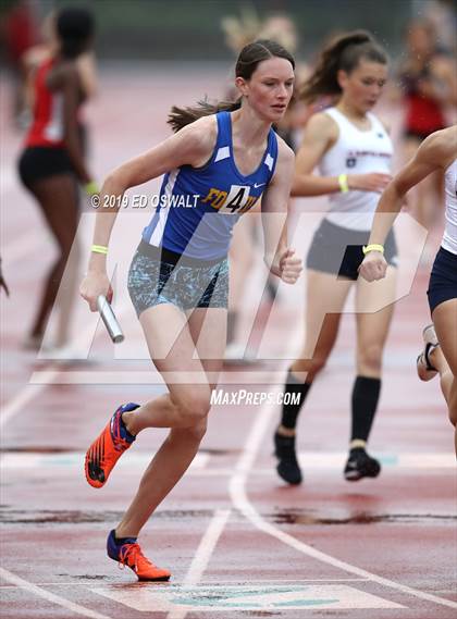 Thumbnail 1 in CIF NCS Meet of Champions (Girls 4x400 Meter Relay) photogallery.