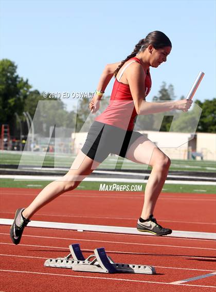 Thumbnail 1 in CIF NCS Meet of Champions (Girls 4x400 Meter Relay) photogallery.