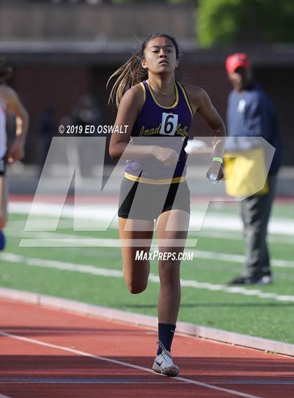 Thumbnail 2 in CIF NCS Meet of Champions (Girls 4x400 Meter Relay) photogallery.