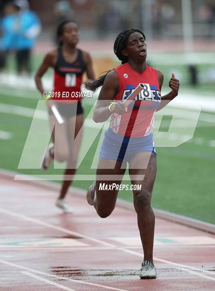 Thumbnail 3 in CIF NCS Meet of Champions (Girls 4x400 Meter Relay) photogallery.