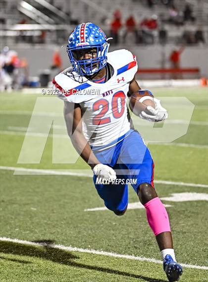 Thumbnail 2 in Hays vs Wagner photogallery.