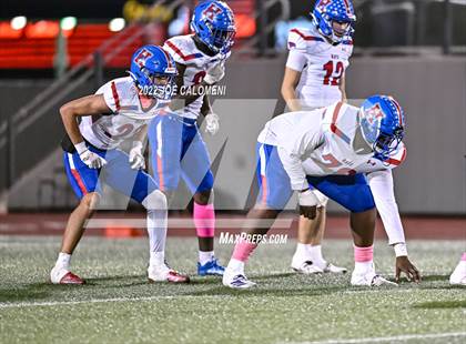Thumbnail 1 in Hays vs Wagner photogallery.