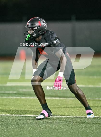 Thumbnail 3 in Hays vs Wagner photogallery.