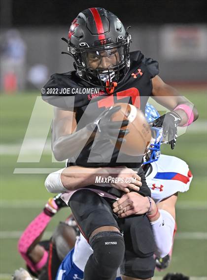 Thumbnail 3 in Hays vs Wagner photogallery.