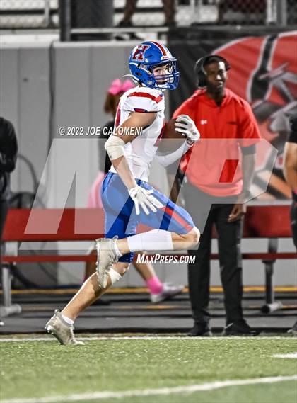 Thumbnail 3 in Hays vs Wagner photogallery.