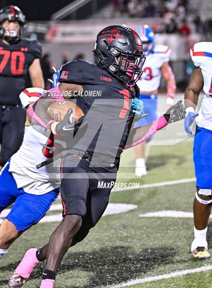 Thumbnail 3 in Hays vs Wagner photogallery.
