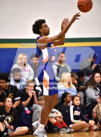 Thumbnail 2 in Bishop Gorman @ Spring Valley photogallery.