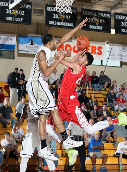 Thumbnail 2 in Neumann-Goretti vs. Denver East (City of Palms Classic) photogallery.