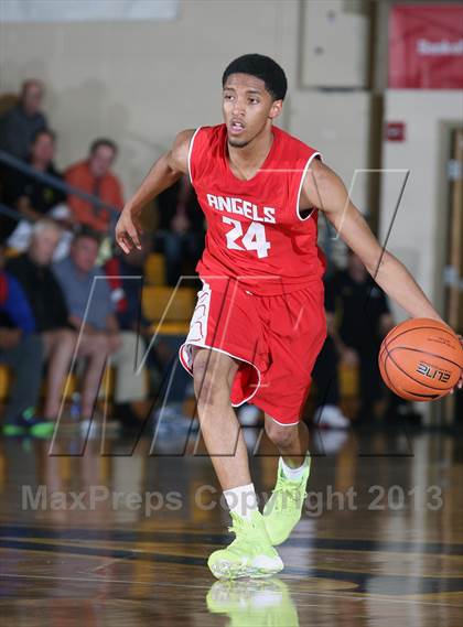 Thumbnail 3 in Neumann-Goretti vs. Denver East (City of Palms Classic) photogallery.