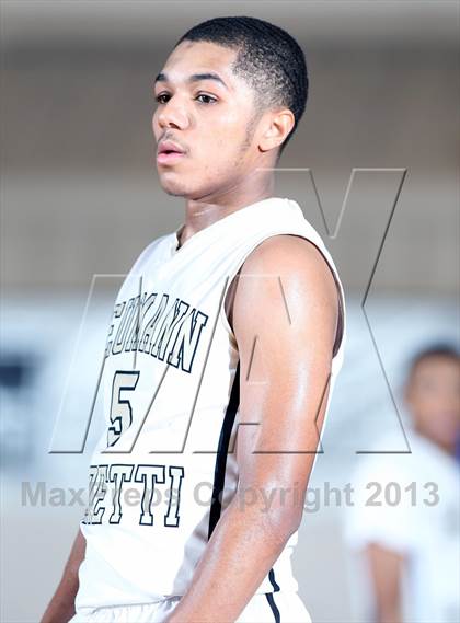 Thumbnail 2 in Neumann-Goretti vs. Denver East (City of Palms Classic) photogallery.