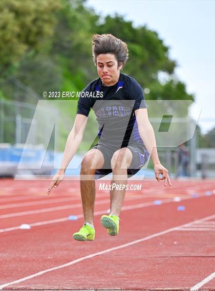 Thumbnail 1 in UC Track Classic (Day 1) photogallery.