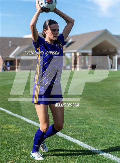Thumbnail 2 in Lutheran vs. Denver North (CHSAA 4A Semifinal) photogallery.
