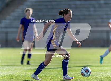 Thumbnail 3 in Lutheran vs. Denver North (CHSAA 4A Semifinal) photogallery.